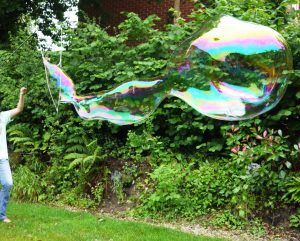 Lovely long giant bubbles