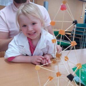 mini scientists party