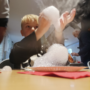 halloween dry ice potions entertainment by Devon Science (10)