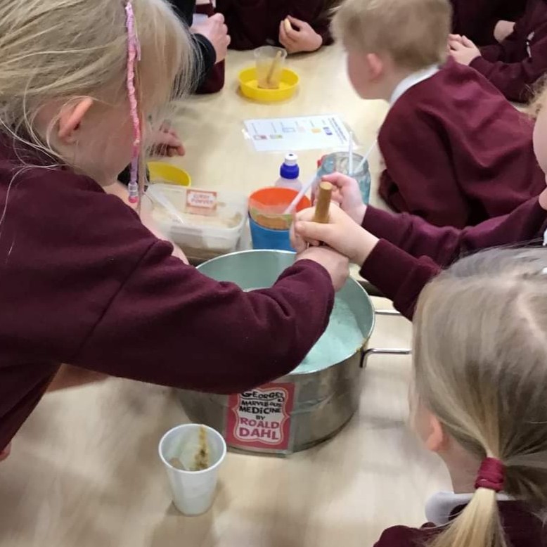 science workshops with Devon Science – Dahl