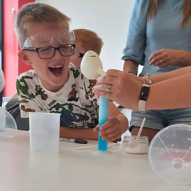 science workshops with Devon Science – chemistry 2